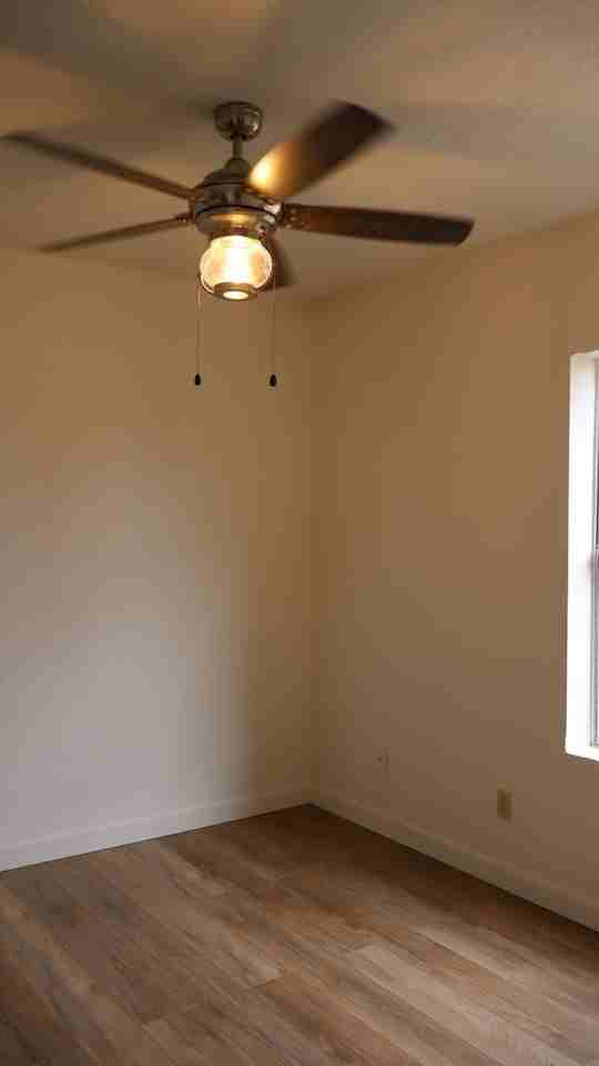 1201 Lea St - Photo 4 of 50
