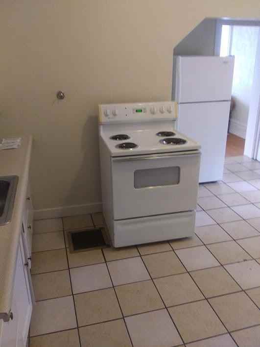 231 N 300 E - Photo 5 of 15
