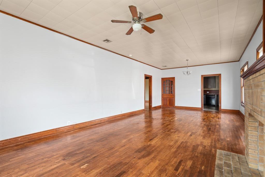 519 C St Nw - Photo 4 of 21