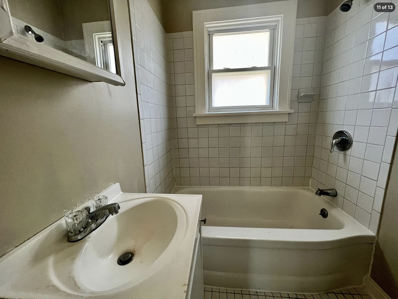 916 Lexington Ave - Photo 3 of 13