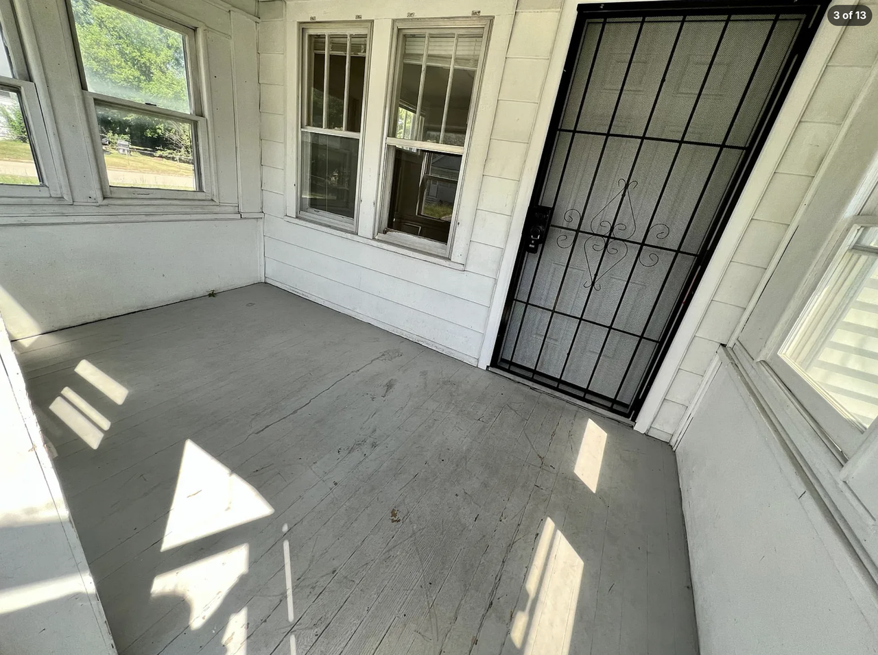 916 Lexington Ave - Photo 6 of 13