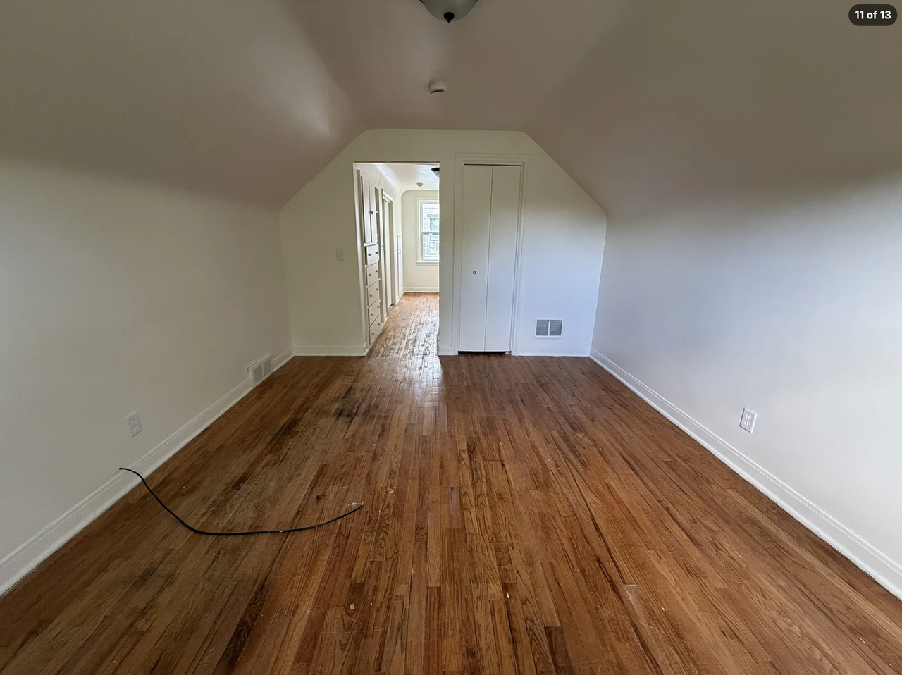 2325 Winona St - Photo 5 of 13