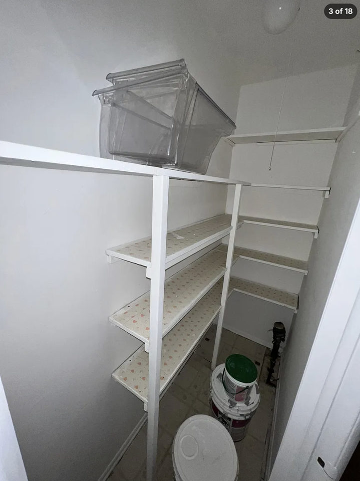 28474 Marshall St - Photo 2 of 18