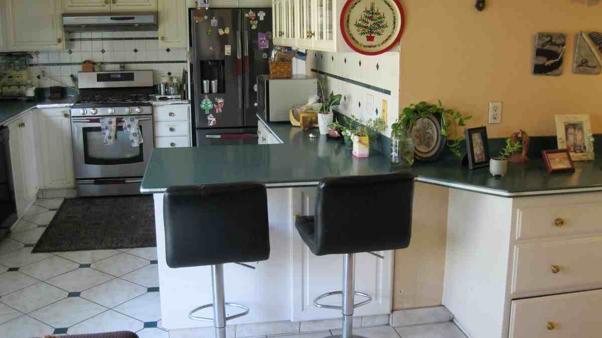 3673 Citronella St - Photo 6 of 21