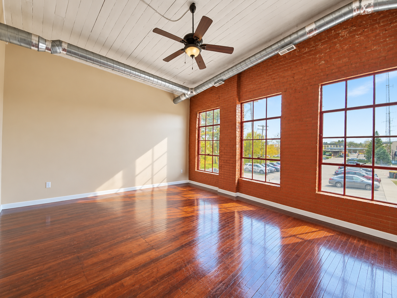 305 S Lincoln St #C - Photo 5 of 11