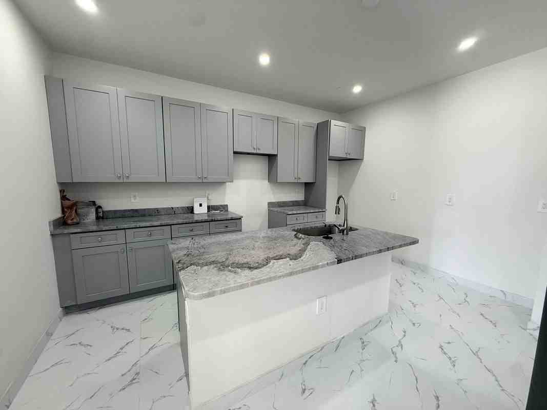 3316 Handy Ct - Photo 2 of 4