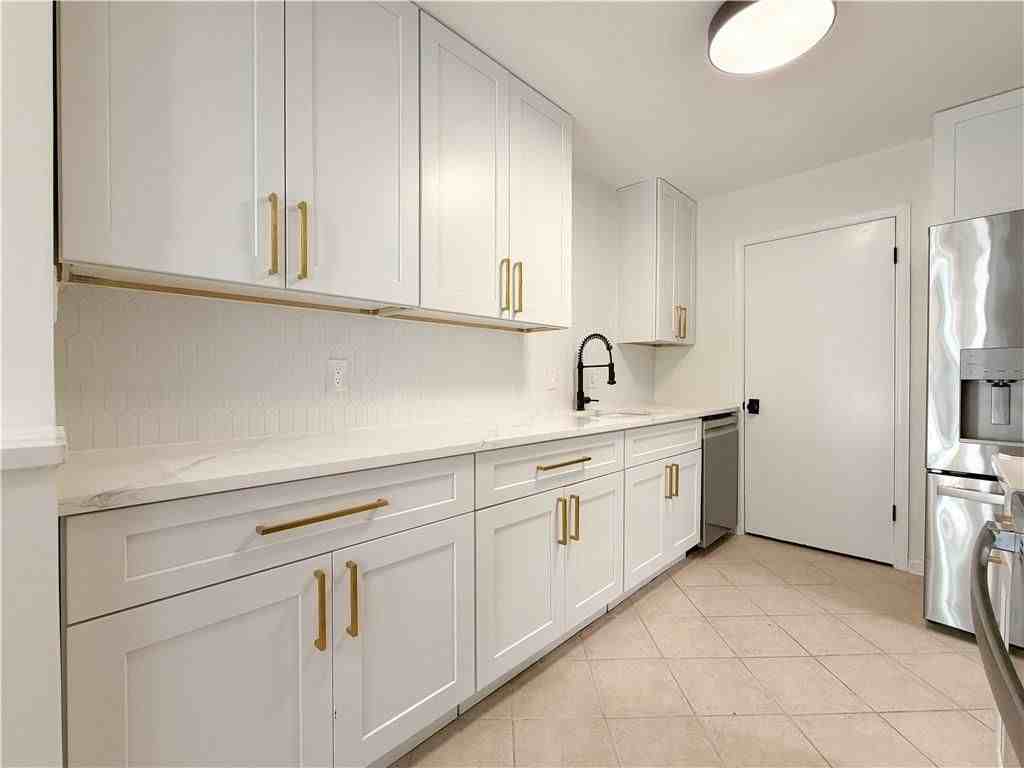 2782 Farmstead Rd Se - Photo 5 of 23
