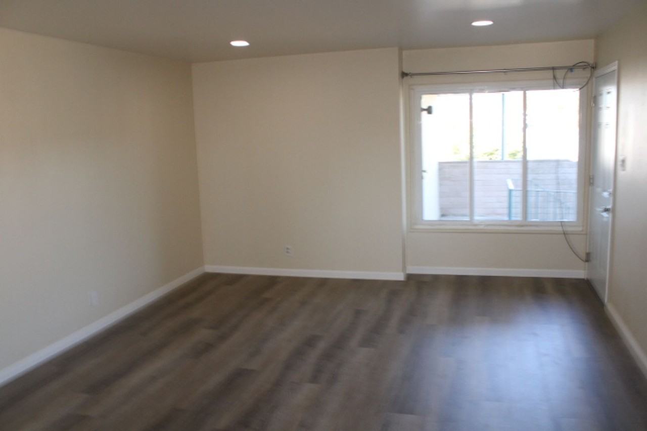 4216 Nevin Ave - Photo 3 of 21