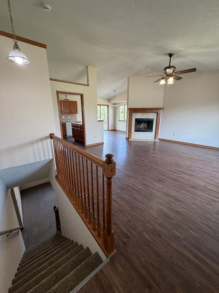 11818 W Wilkinson Ct - Photo 2 of 22