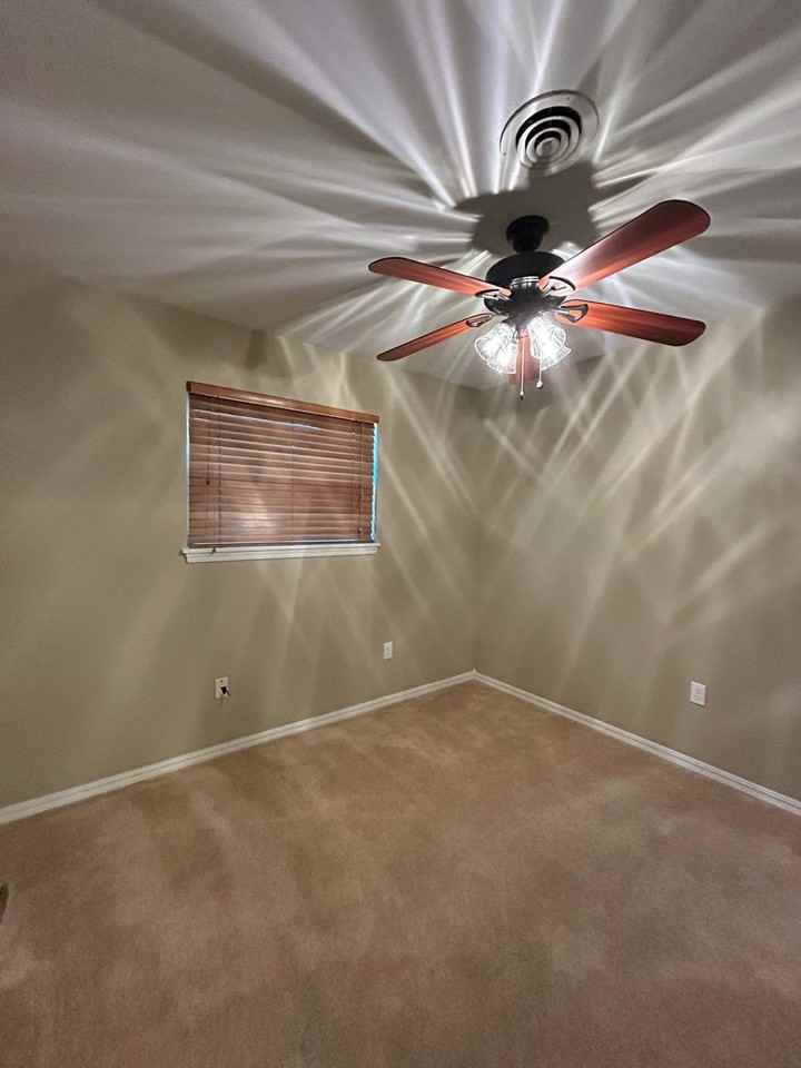 1202 E O St - Photo 7 of 14