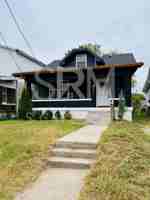 featured image of 826 S 38th St