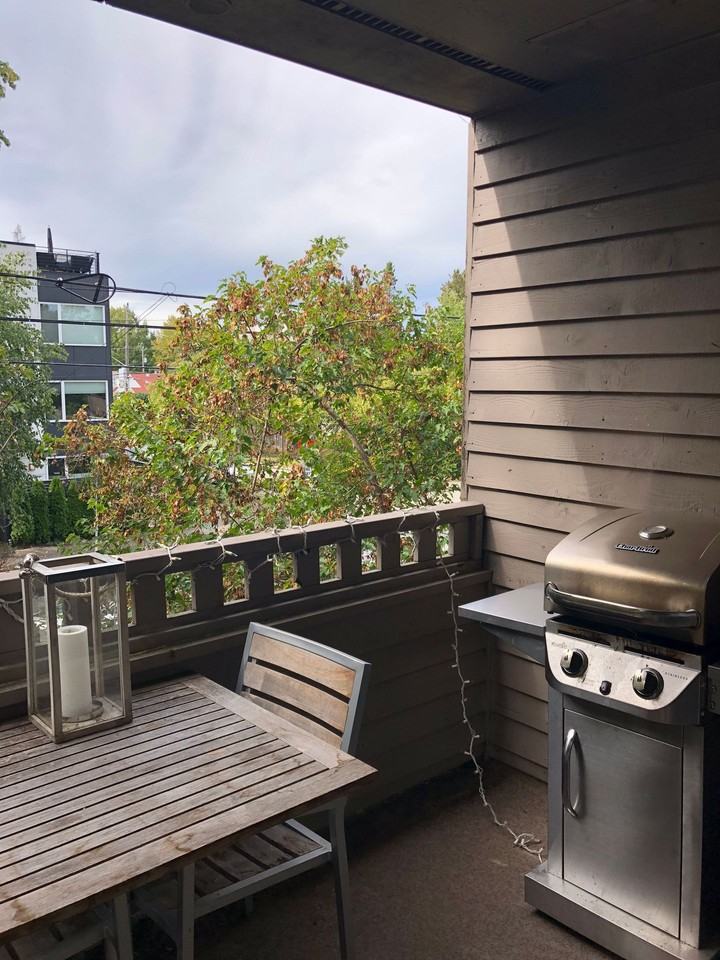 Madison Court - Photo 5 of 13