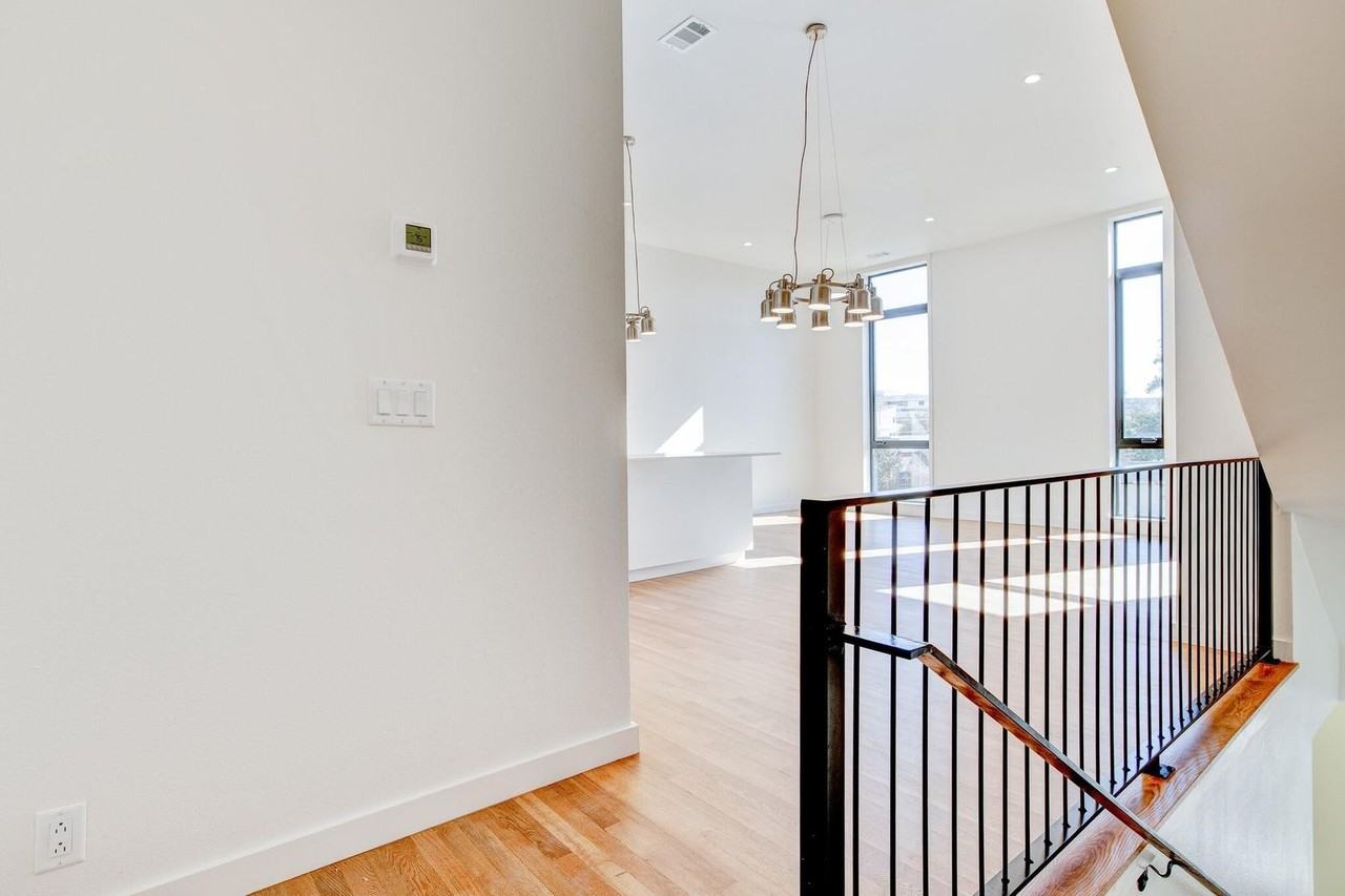 444 W Morphy St - Photo 5 of 27