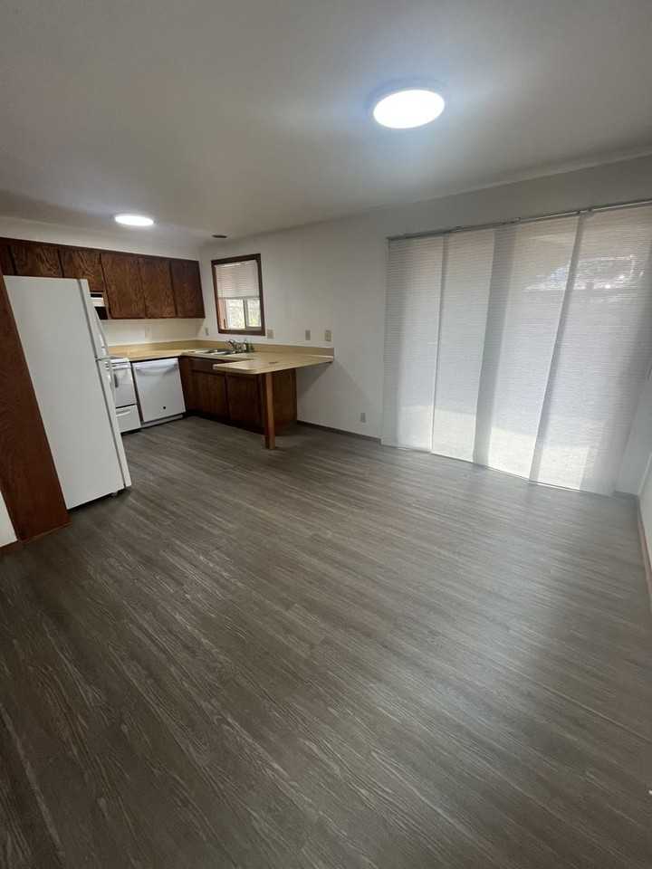 4 Wolf Ln - Photo 5 of 14