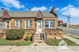 featured image of 405 N Hillside St