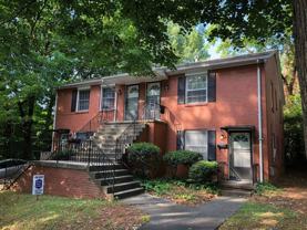 1710 Lynwood Ave - Photo 1 of 1