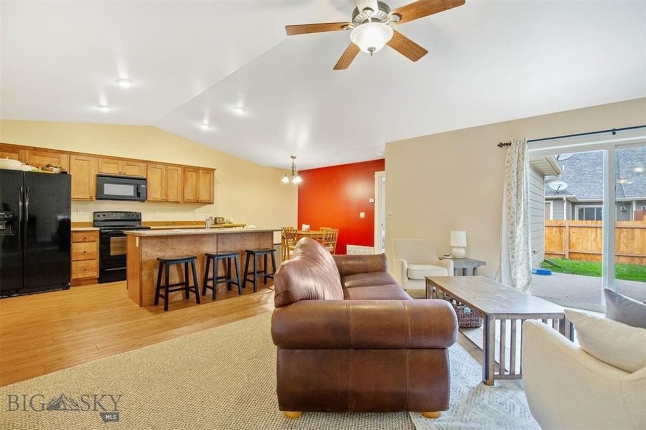 86 Tail Feather Ln #B - Photo 2 of 11