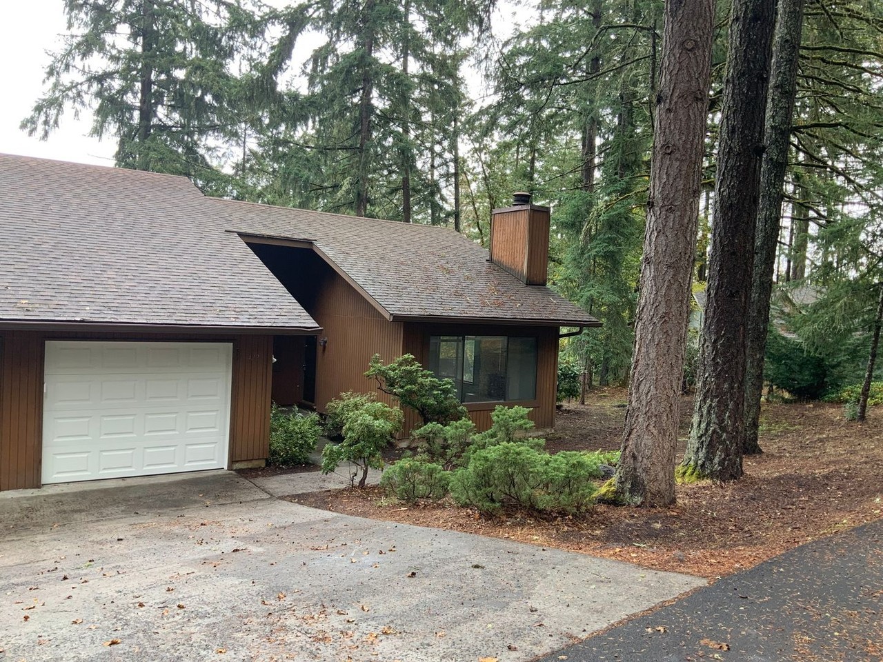 422 Brookside Dr - Photo 2 of 28
