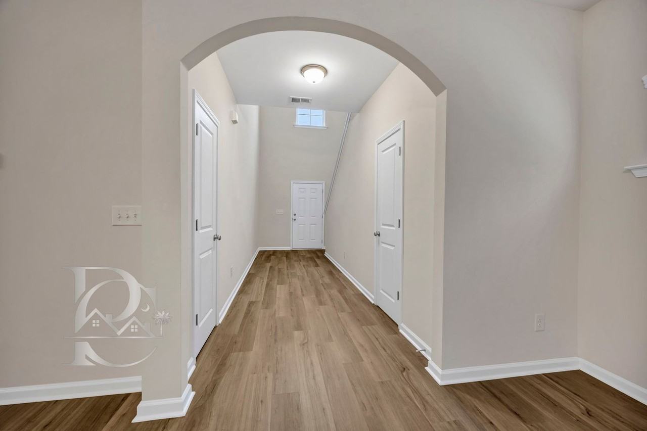 17 Heatherlaurel Ct - Photo 3 of 36