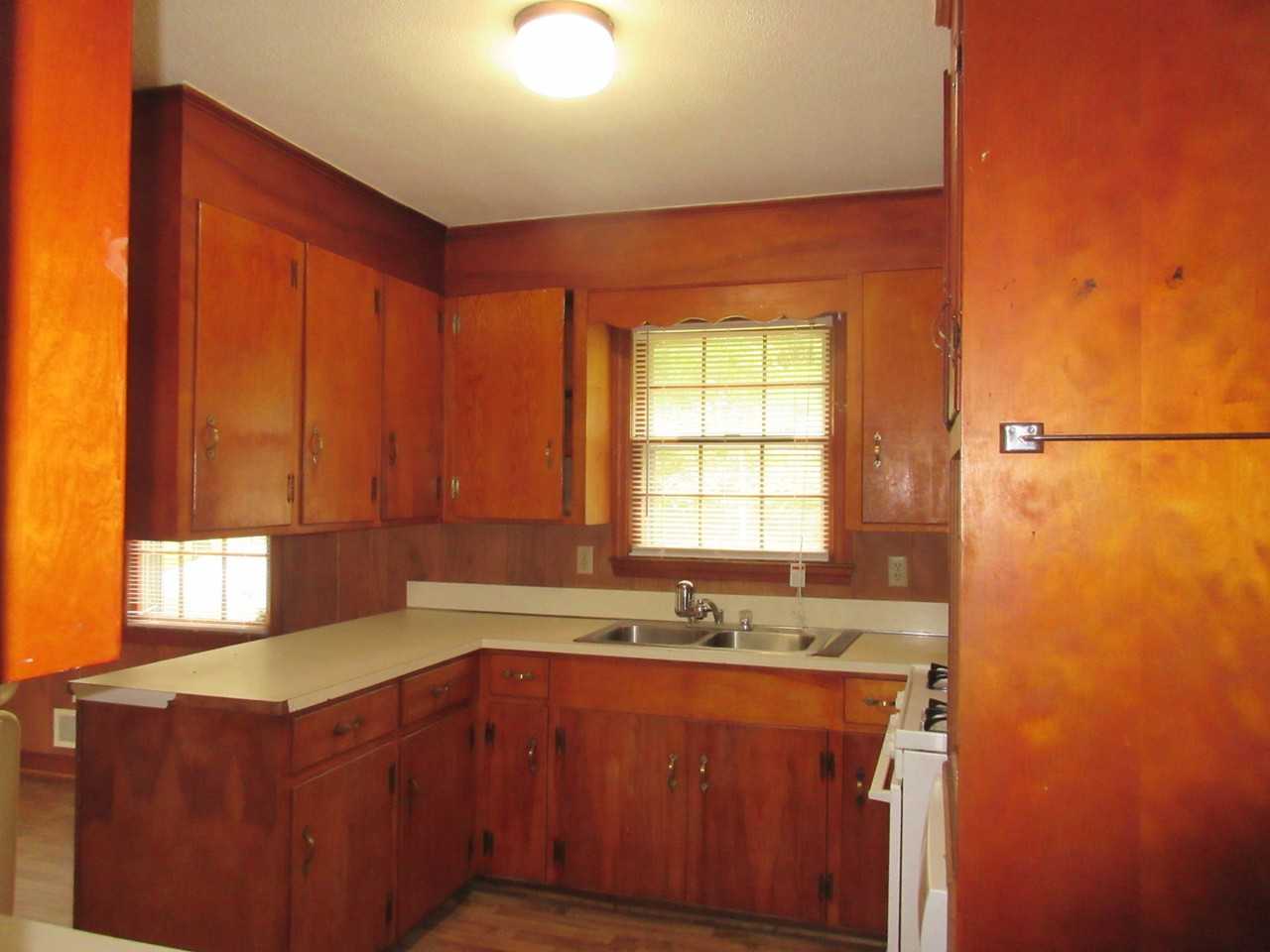 2416 Peach Orchard Rd - Photo 5 of 10