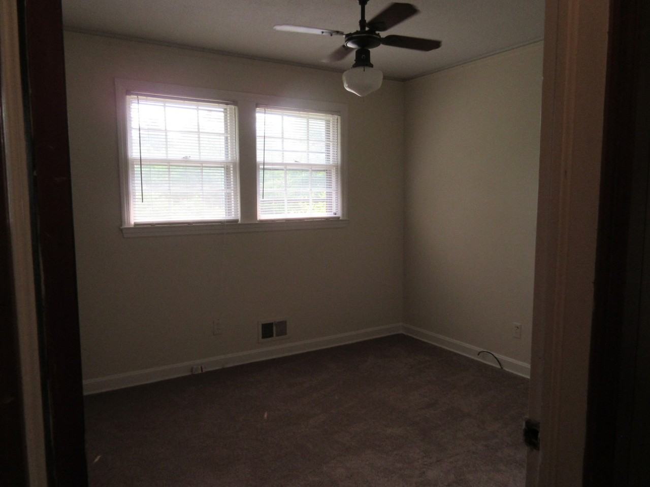 2416 Peach Orchard Rd - Photo 7 of 10