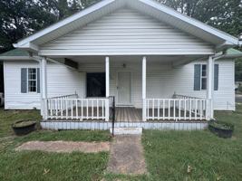 featured image of 820 S 28th St
