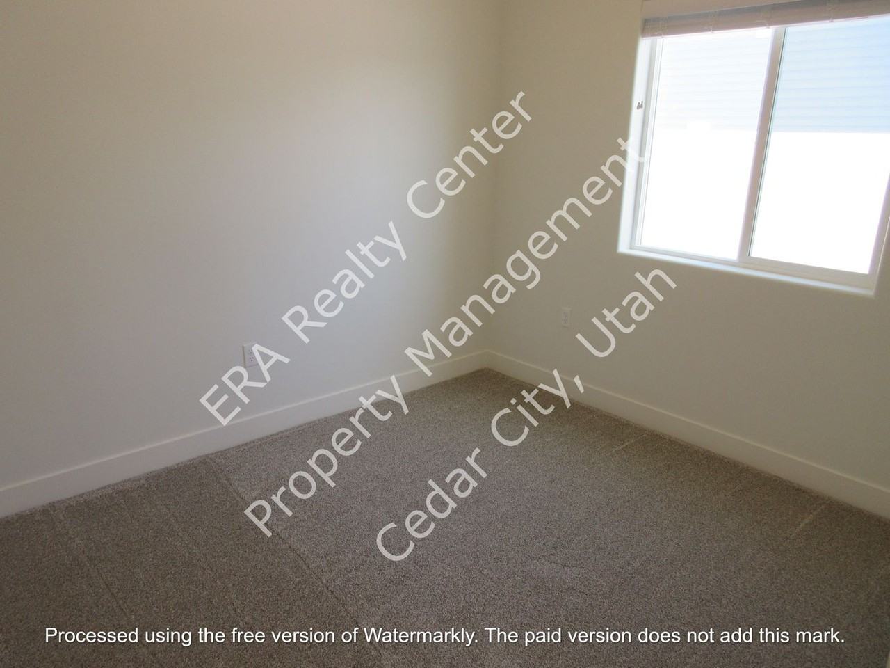 2258 N 550 W - Photo 3 of 15