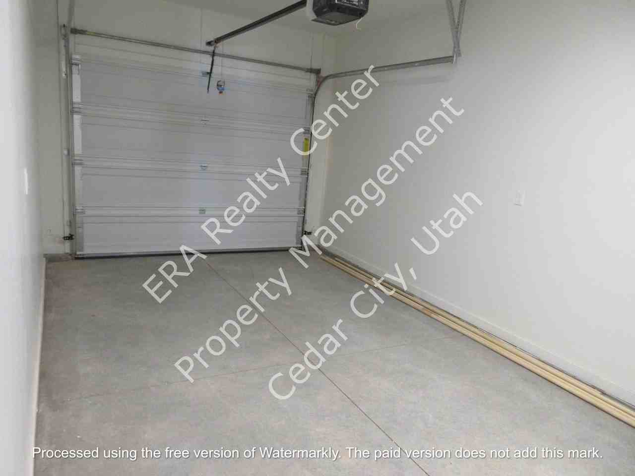 2258 N 550 W - Photo 6 of 15