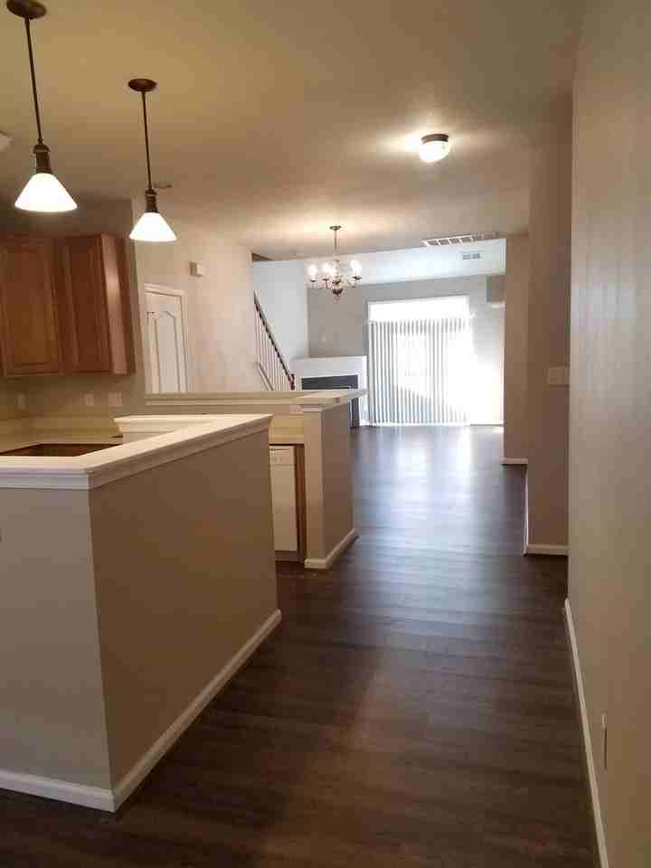2012 Livingston St - Photo 2 of 22