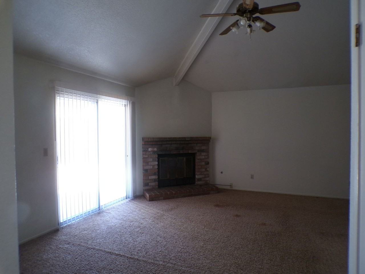 1309 Cape Cod Dr - Photo 3 of 11