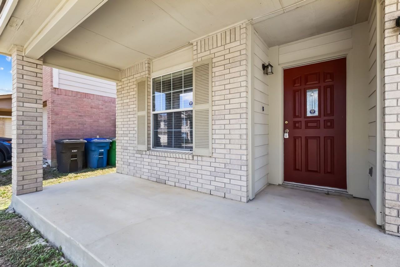 5814 Armstrong Wl - Photo 3 of 25