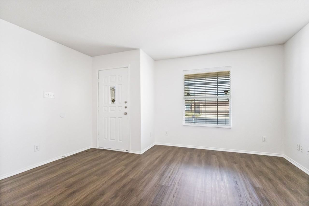 5814 Armstrong Wl - Photo 4 of 25