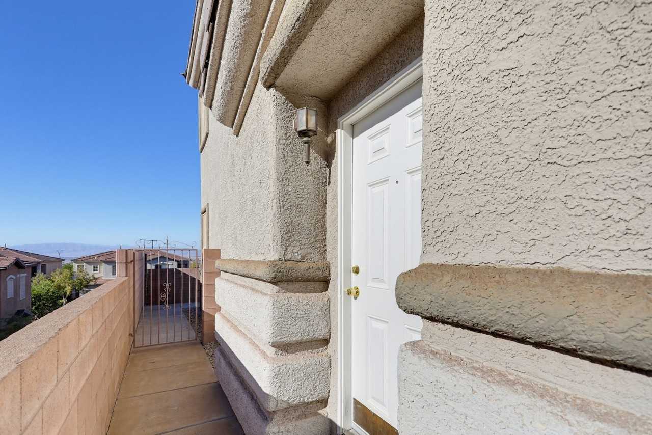 211 Priority Point St - Photo 7 of 45