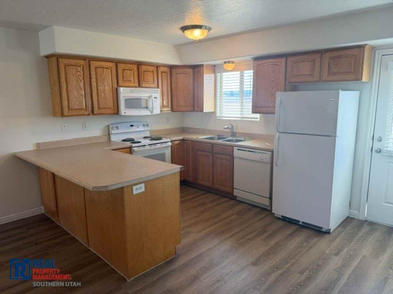 790 N 2720 E #44 - Photo 4 of 13