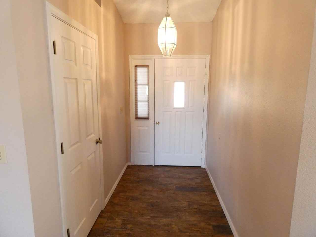 3444 Sundial Dr - Photo 5 of 35