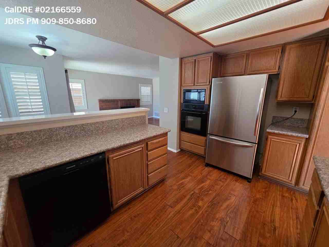 11271 Clemson Dr - Photo 4 of 15
