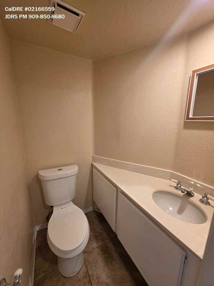 11271 Clemson Dr - Photo 7 of 15