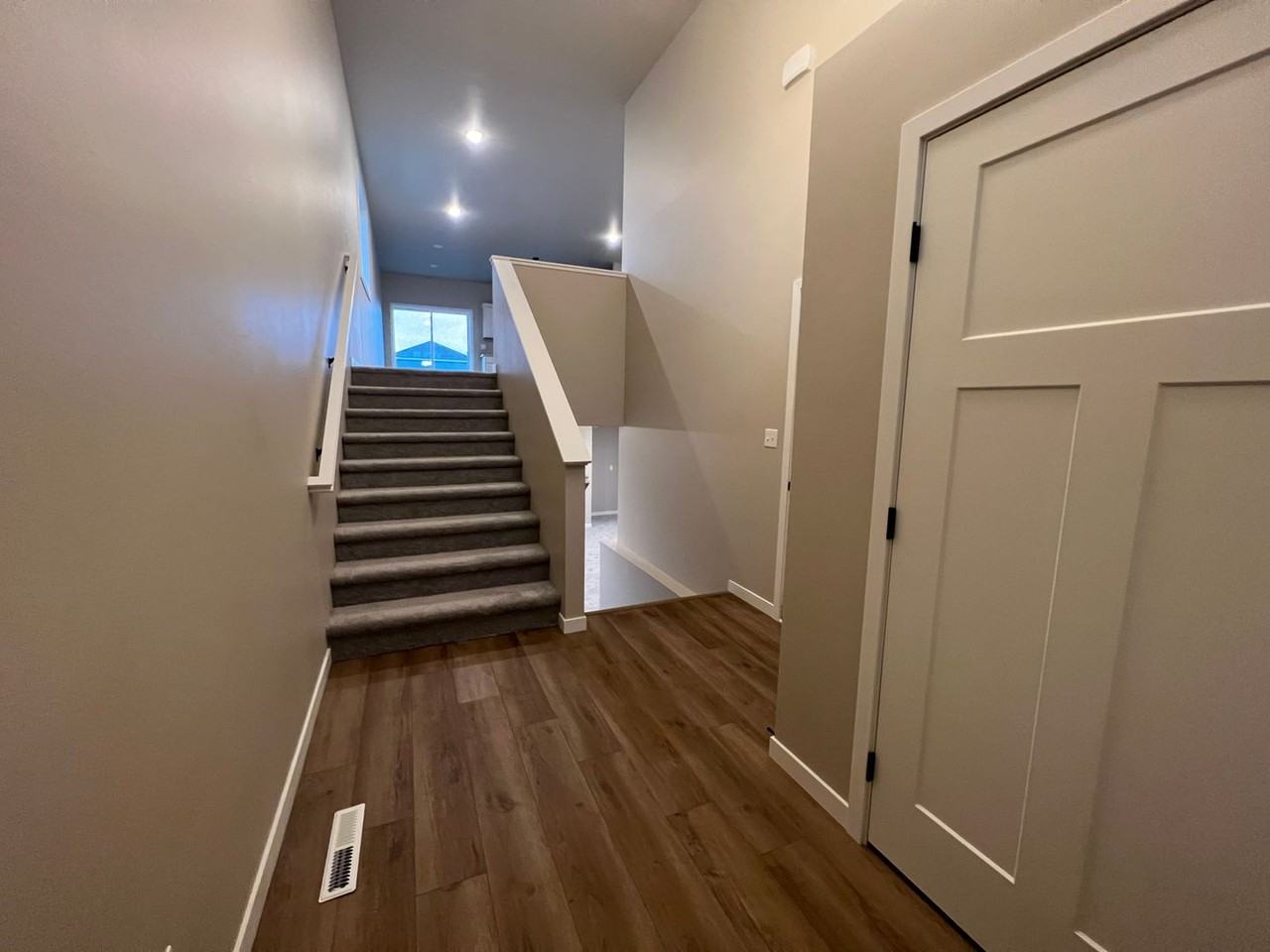 3843 33rd St S - Photo 3 of 16
