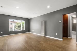 featured image of 1326 N Vista St