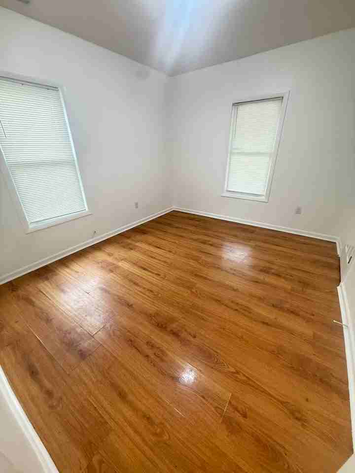 5607 Winner Ave - Photo 5 of 25