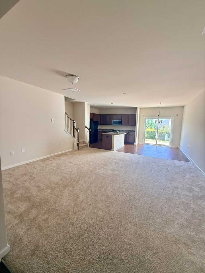 1017 Sycaten St - Photo 2 of 29