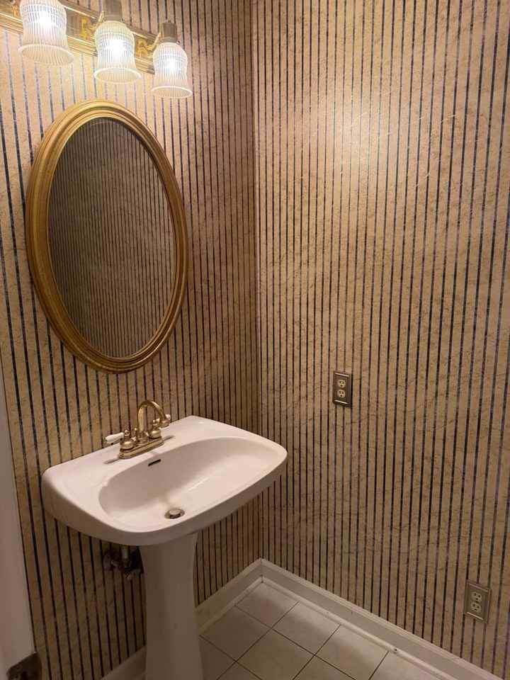 105 Demille Dr - Photo 4 of 31