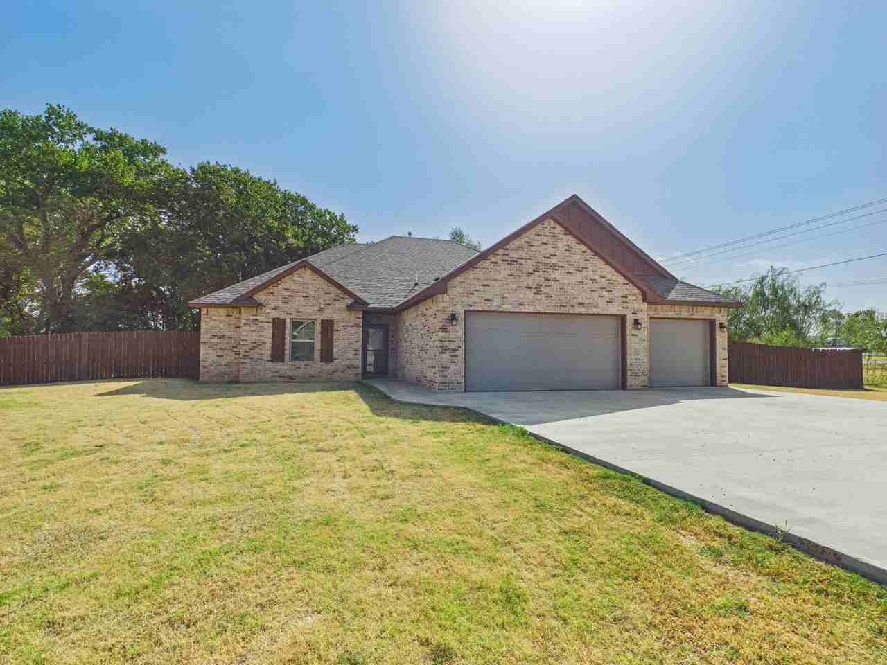12102 Ne Wild Ridge Dr - Photo 2 of 25