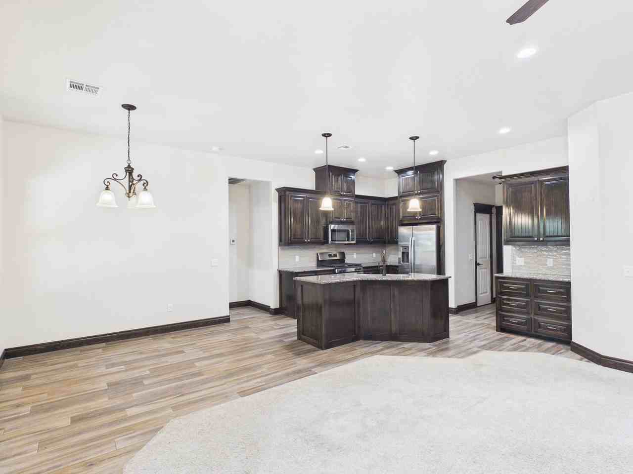 12102 Ne Wild Ridge Dr - Photo 5 of 25