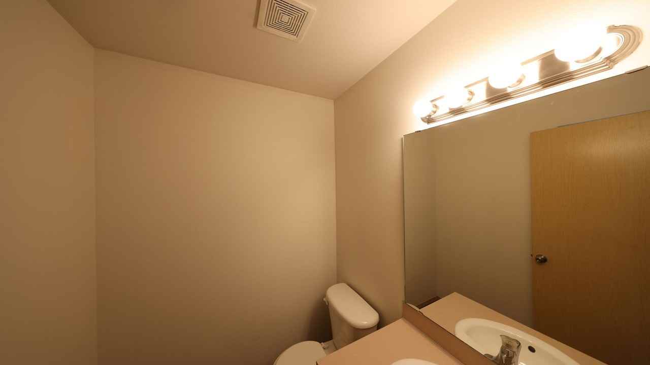 1225 N Oak Harbor St #G2 - Photo 4 of 7