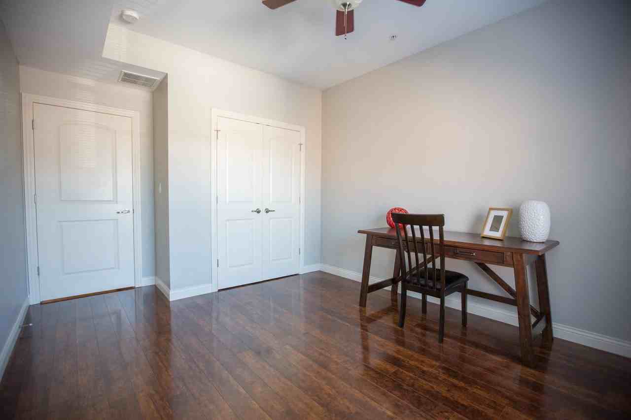 Manor - Lofts at The Manor Apartments - Photo 6 of 12