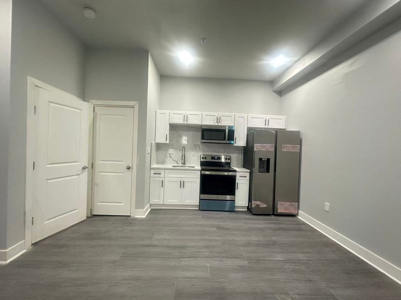 4629 Frankford Ave - Photo 2 of 14