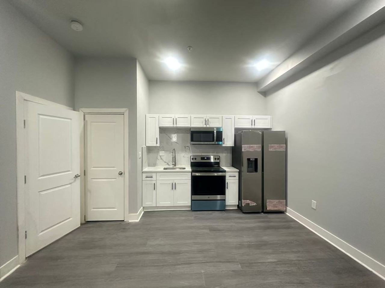 4629 Frankford Ave - Photo 3 of 14