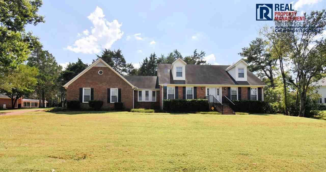 2107 Londonderry Dr - Photo 3 of 40