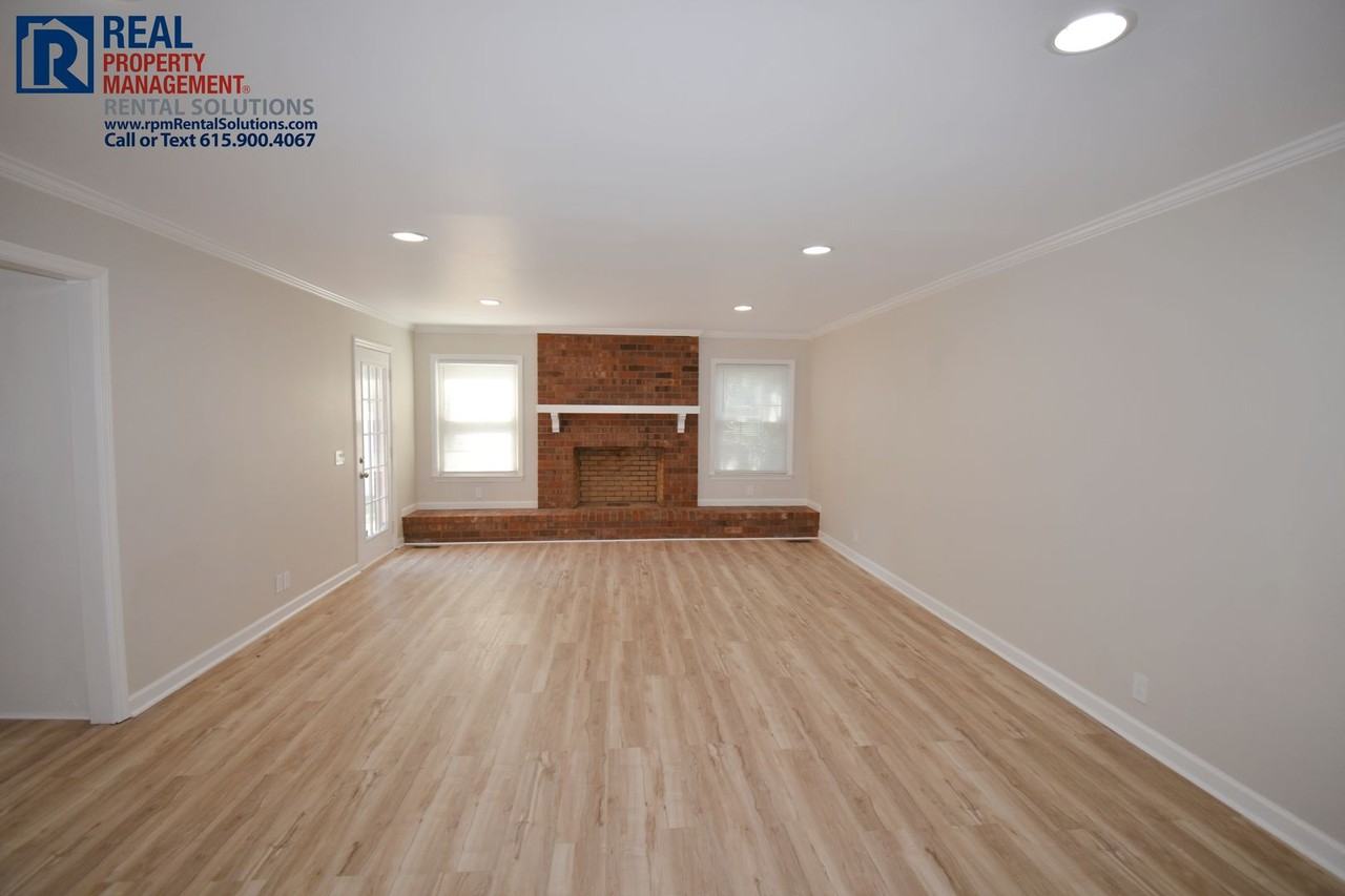 2107 Londonderry Dr - Photo 7 of 40